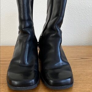 Naturalizer Women’s Black Leather Ankle Boots